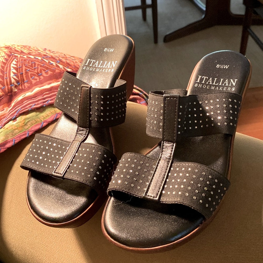 8 1/2 wide Italian shoemaker brand